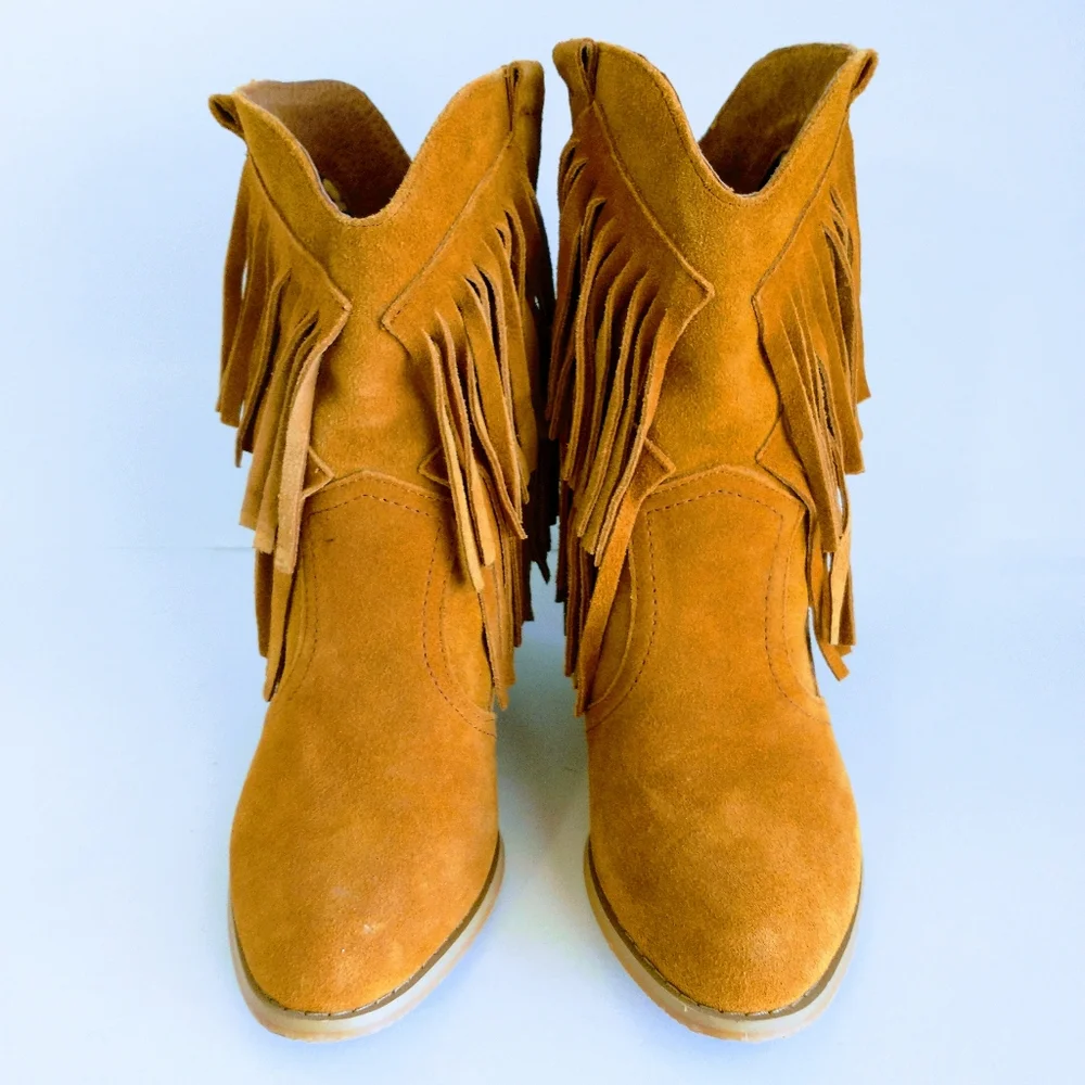 Miss & Mr. Foot Women's Fringe Suede Ankle Boots - Picture 5 of 14